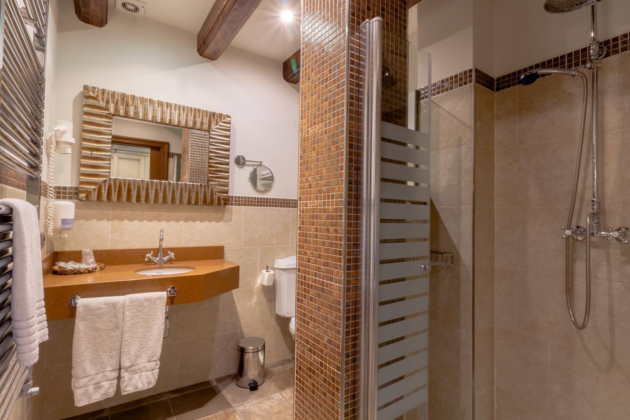 אל פונט דה סוארט Hotel Flor De Neu מראה חיצוני תמונה