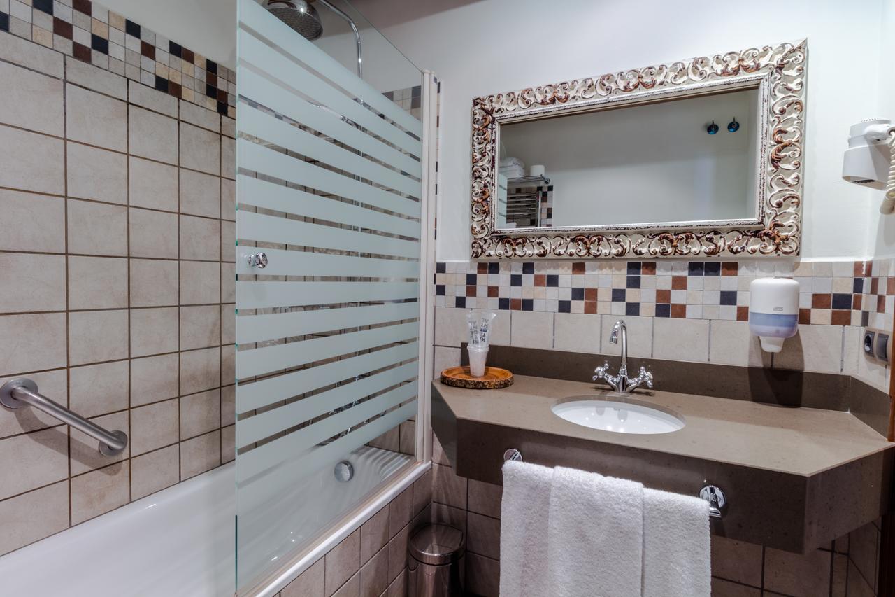 אל פונט דה סוארט Hotel Flor De Neu מראה חיצוני תמונה