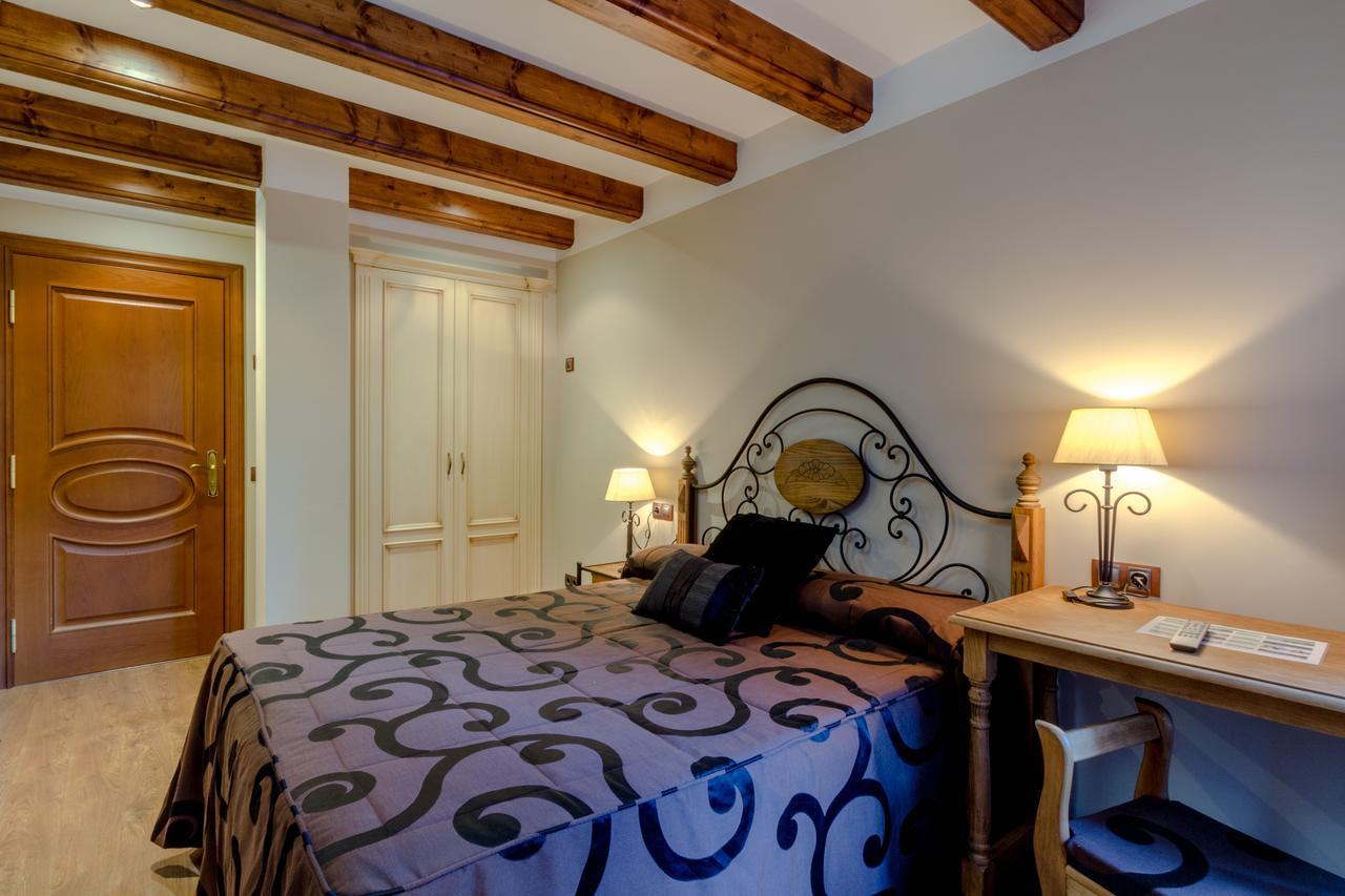 אל פונט דה סוארט Hotel Flor De Neu מראה חיצוני תמונה